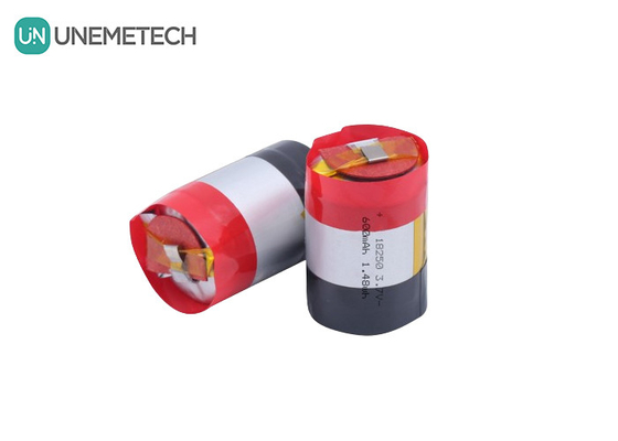 18250 630mAh 3.7V সিলিন্ডারিকাল রিচার্জেবল লি-আয়ন পলিমার ব্যাটারি 5A প্লাস ডিসচার্জ বর্তমান সহ