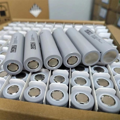 INR18650-32E 3200mAh 18650 ব্যাটারি 10A 1000 চক্র 3.7V সিলিন্ডারিকাল লিথিয়াম আয়ন 18650 ব্যাটারি